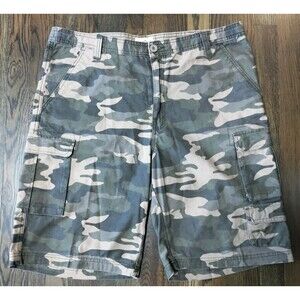 Camouflage Cargo Shorts Old Mill Men's 38 Inseam 11 100% Cotton 7 Pockets Casual